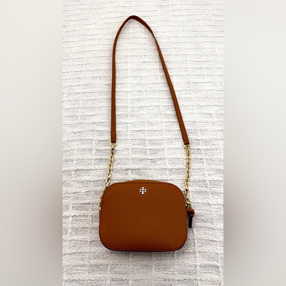Tory Burch Robinson Round Crossbody Mini Bag - Picture 9 of 9